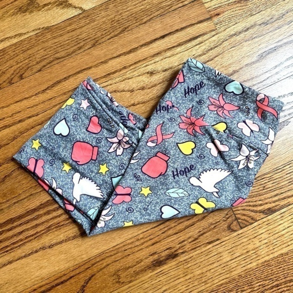 New LuLaRoe Rare Grey & White Speckled Lily Breast Cancer Awareness Leggings OS